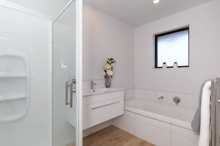 Photo of property in 16 Charles Major Road, Rolleston, 7614