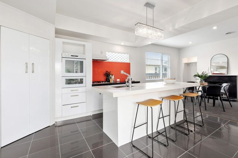 Photo of property in 64 Ellesmere Avenue, Miramar, Wellington, 6022