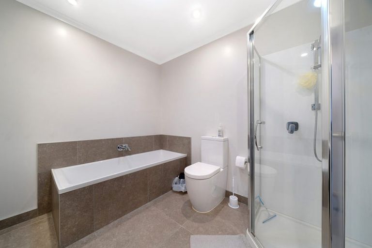 Photo of property in 5 Tuatua Road, Hobsonville, Auckland, 0616