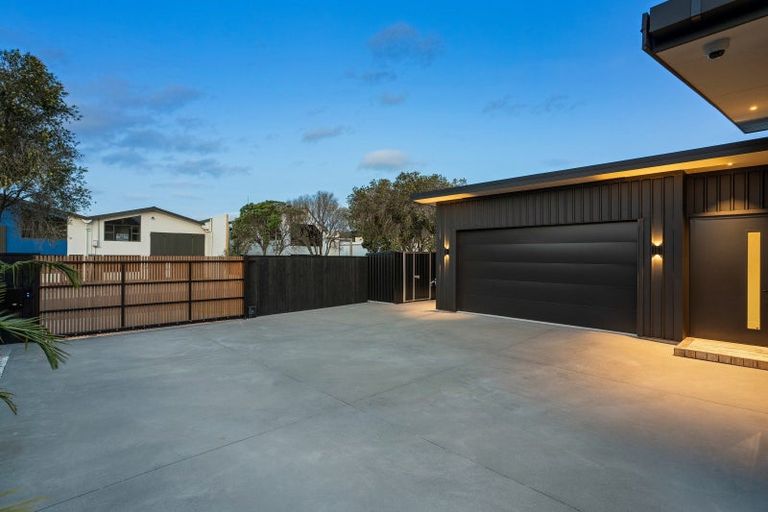 Photo of property in 107 Wattle Place, Whangamata, 3620
