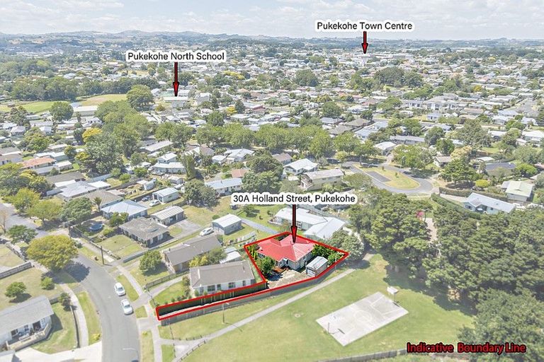 Photo of property in 30a Holland Street, Pukekohe, 2120