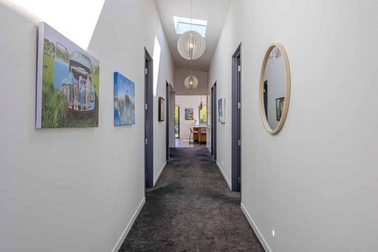 Photo of property in 87a Infinity Drive, Wanaka, 9305