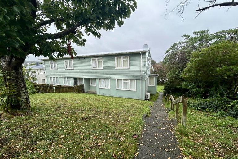 Photo of property in 78-80 Hereford Street, Cannons Creek, Porirua, 5024