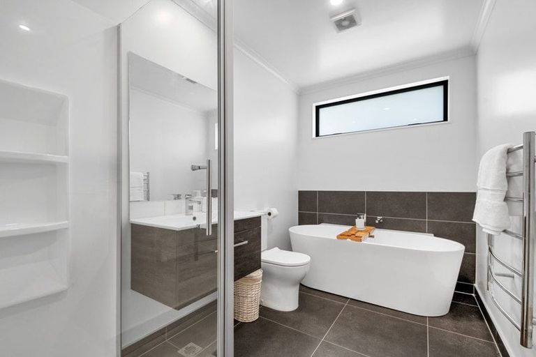 Photo of property in 1 Kaiwawao Lane, Hobsonville, Auckland, 0616