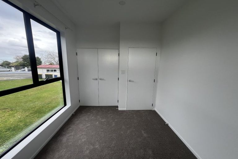 Photo of property in 40 Mcmurdo Street, Tinwald, Ashburton, 7700