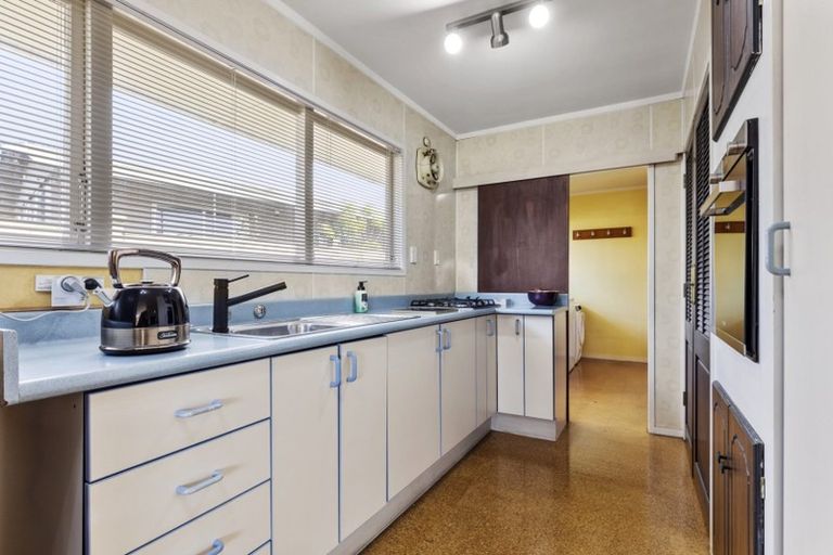 Photo of property in 364 Main Road, Huapai, Kumeu, 0810