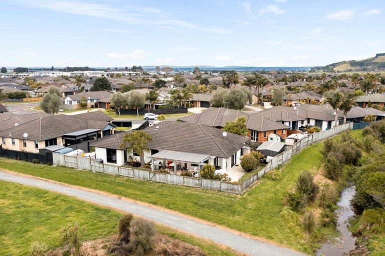 Photo of property in 12 Carrington Drive, Papamoa Beach, Papamoa, 3118