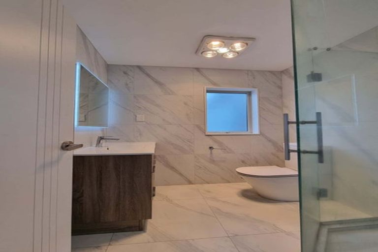 Photo of property in 7 Silvereye Road, Hobsonville, Auckland, 0616