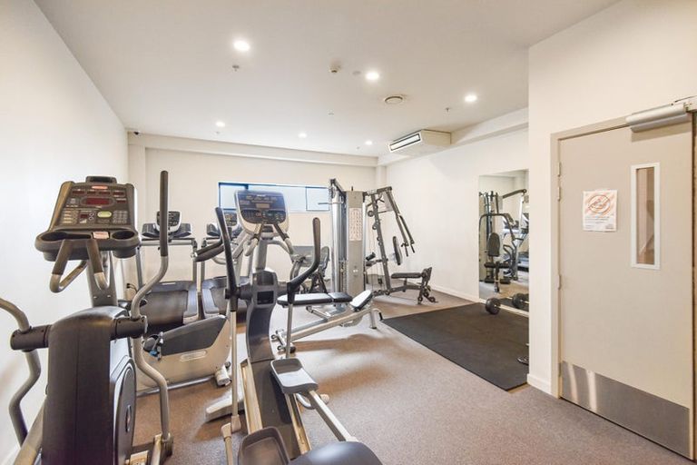 Photo of property in Royal Court Apartments, 1193unit Hinemoa Street, Rotorua, 3010