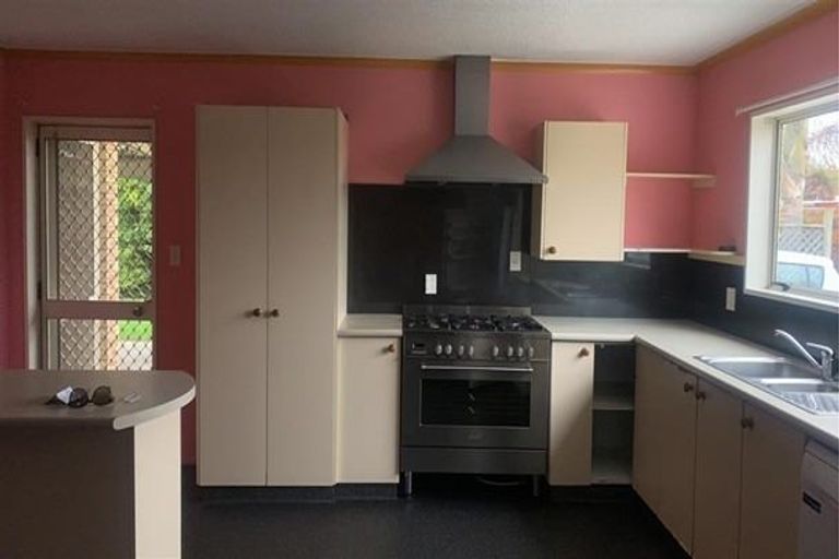 Photo of property in 10 Mcbratneys Road, Dallington, Christchurch, 8061