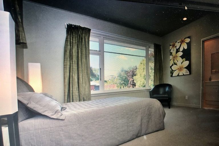 Photo of property in 125 Saint Martins Road, Saint Martins, Christchurch, 8022