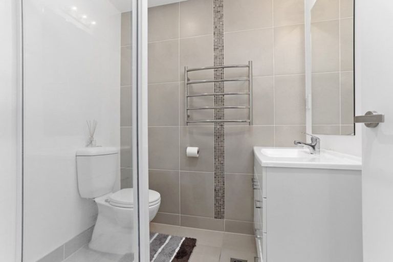 Photo of property in 115/17 Link Crescent, Stanmore Bay, Whangaparaoa, 0932