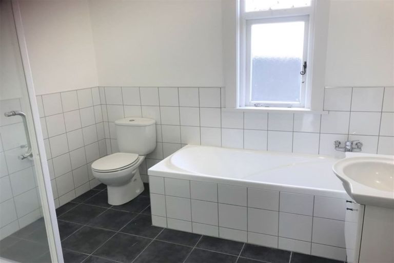 Photo of property in 36 Koromiko Street, Saint Martins, Christchurch, 8022