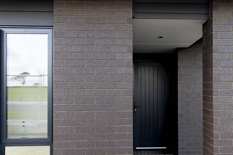 Photo of property in 12 Booker Drive, Tuakau, 2121