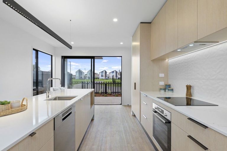Photo of property in 1 Monsaraz Boulevard, Halswell, Christchurch, 8025