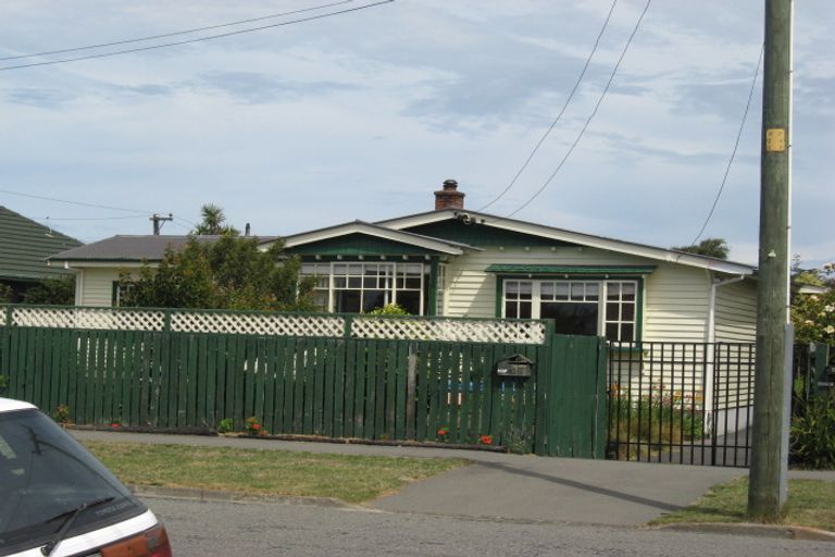 Photo of property in 27 Cradock Street, South New Brighton, Christchurch, 8062