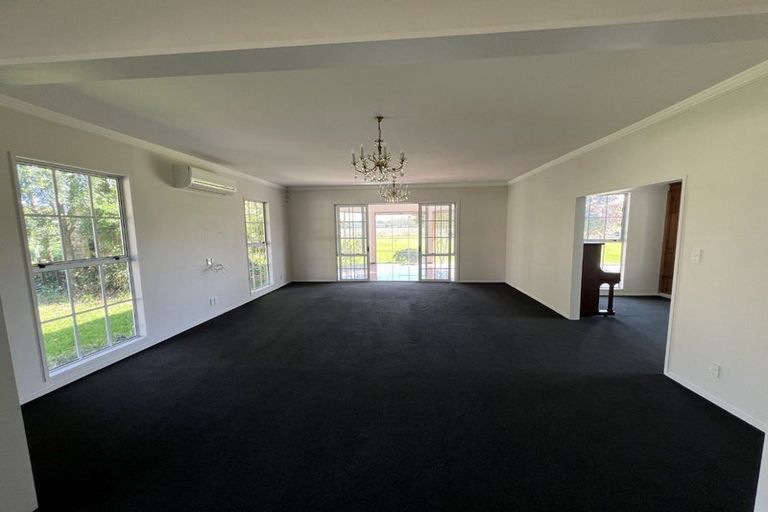 Photo of property in 295 Wooldridge Road, Harewood, Christchurch, 8051