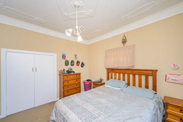 Photo of property in 30 Puriri Terrace, Roslyn, Palmerston North, 4414