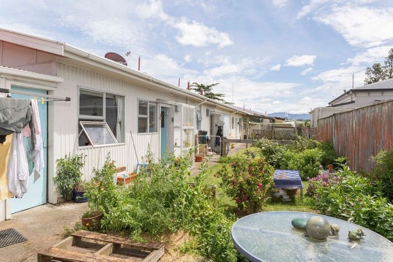 Photo of property in 4/222 High Street, Dannevirke, 4930