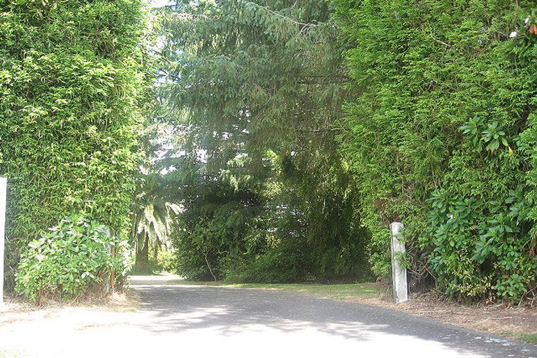 Photo of property in 660 No 2 Road, Te Puke, 3182