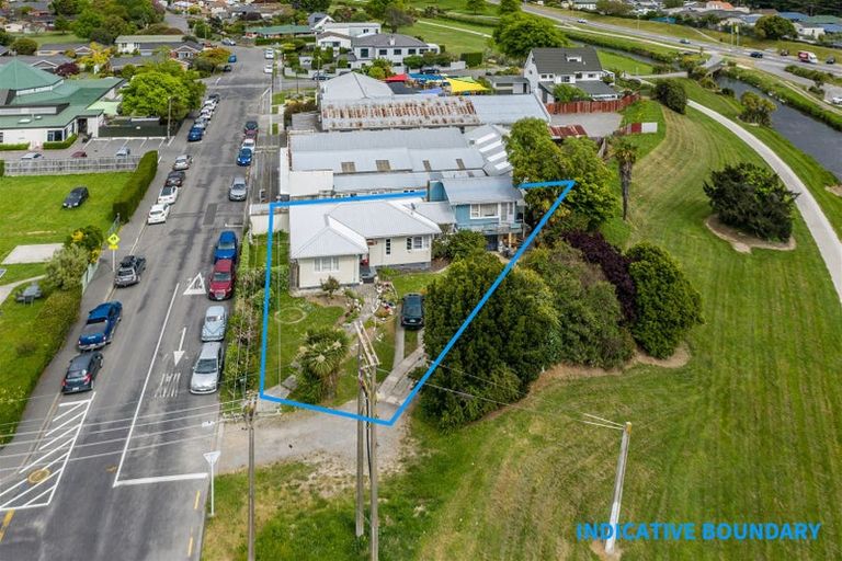 Photo of property in 2 John Street, Blenheim, 7201