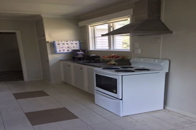 Photo of property in 8 Punjab Street, Khandallah, Wellington, 6035