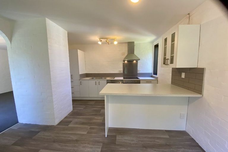 Photo of property in 141d Churton Drive, Churton Park, Wellington, 6037