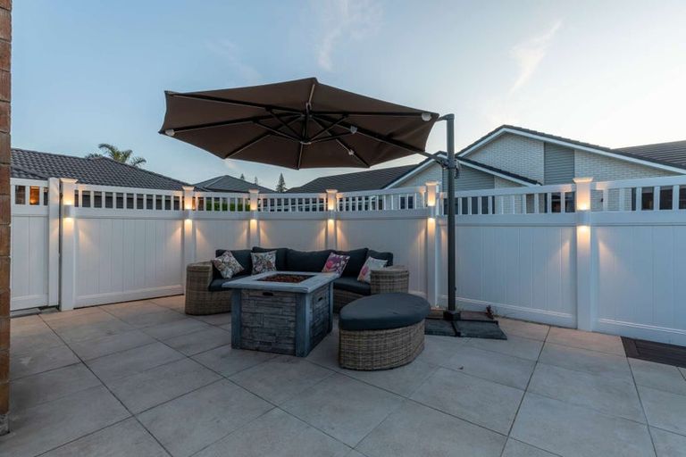 Photo of property in 14 Judith Anne Drive, Pukekohe, 2120