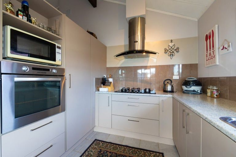 Photo of property in 11a Durham Avenue, Tamatea, Napier, 4112