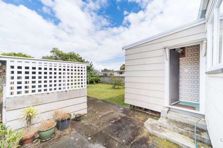 Photo of property in 94 Victoria Avenue, Palmerston North, 4410