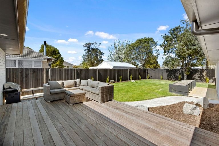 Photo of property in 7 Newhaven Street, Burwood, Christchurch, 8083