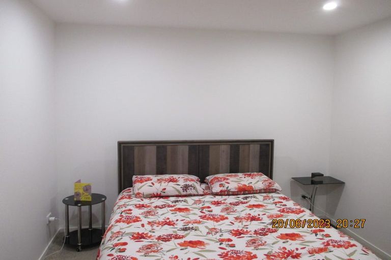 Photo of property in 47b Soaring Bird Drive, Takanini, 2112