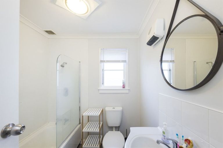 Photo of property in 46 Moheke Avenue, Roslyn, Palmerston North, 4414