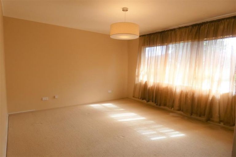 Photo of property in 3/7 Gerald Stokes Avenue, Helensville, 0800