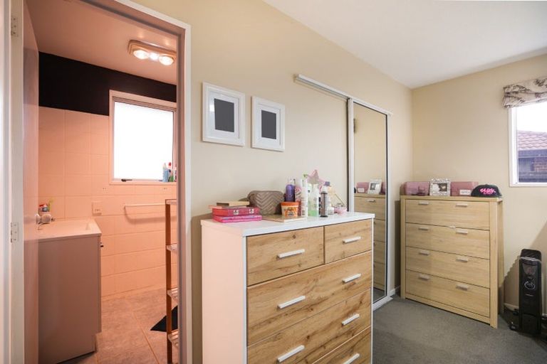 Photo of property in 60 Ben Nevis Drive, Broomfield, Christchurch, 8042