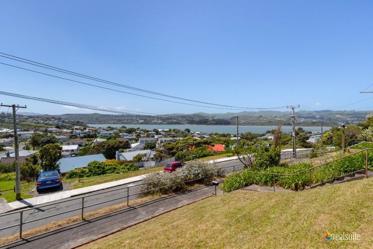 Photo of property in 10 Piko Street, Titahi Bay, Porirua, 5022