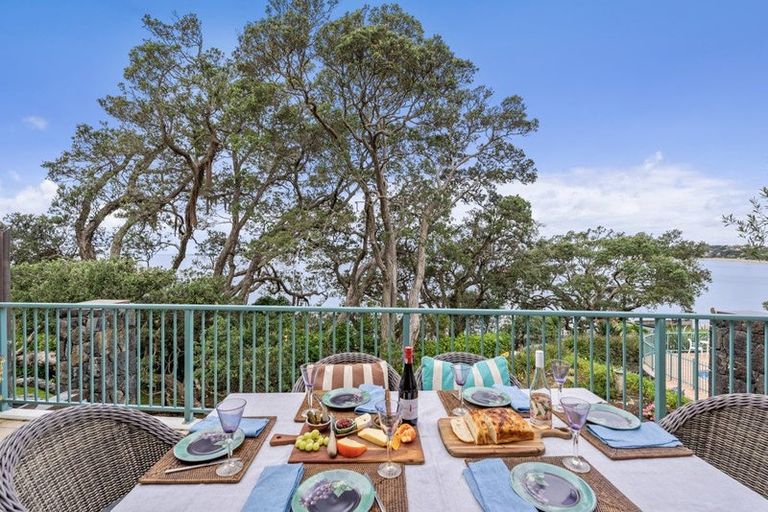 Photo of property in The Sands Apartments, 13/47 The Strand, Takapuna, Auckland, 0622