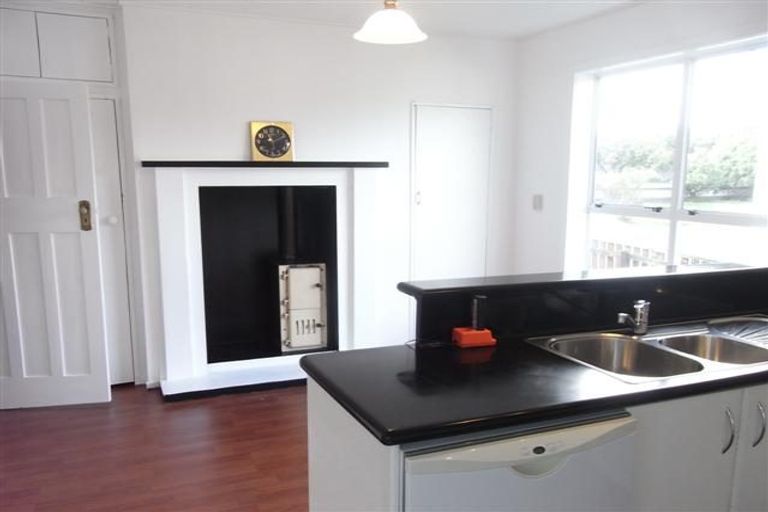 Photo of property in 44 Racecourse Road, Waipukurau, 4200