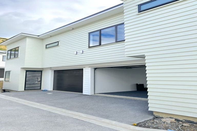 Photo of property in 29a Comber Place, Johnsonville, Wellington, 6037