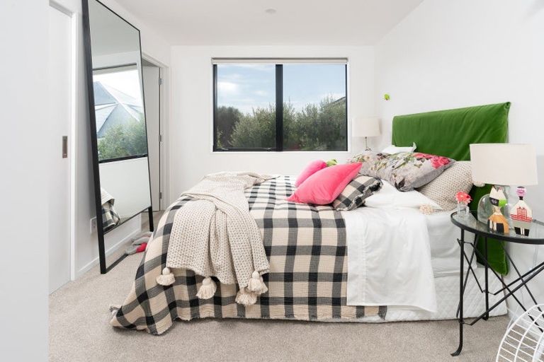 Photo of property in 16b Inglis Street, Seatoun, Wellington, 6022