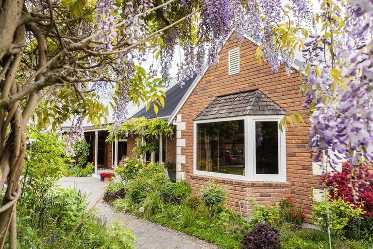 Photo of property in 3 Fairview Briars, Rangiora, 7400