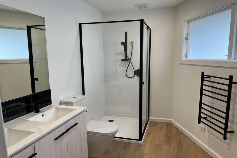 Photo of property in 25 Oakfield Street, Burnside, Christchurch, 8053