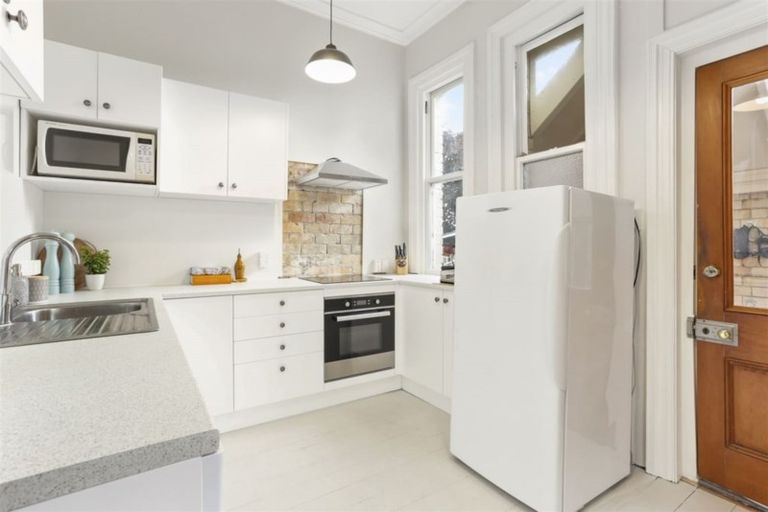 Photo of property in 164 Hinemoa Street, Birkenhead, Auckland, 0626