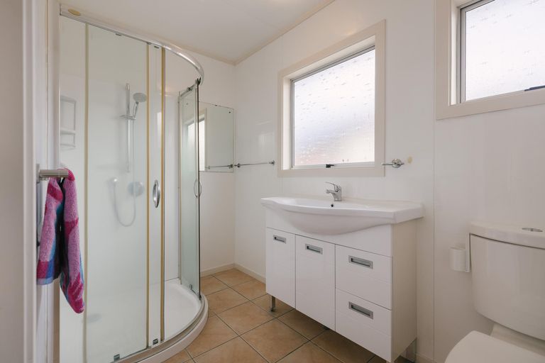 Photo of property in 57 Abraham Crescent, Milson, Palmerston North, 4414