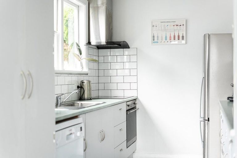 Photo of property in 20 Elphinstone Avenue, Strathmore Park, Wellington, 6022