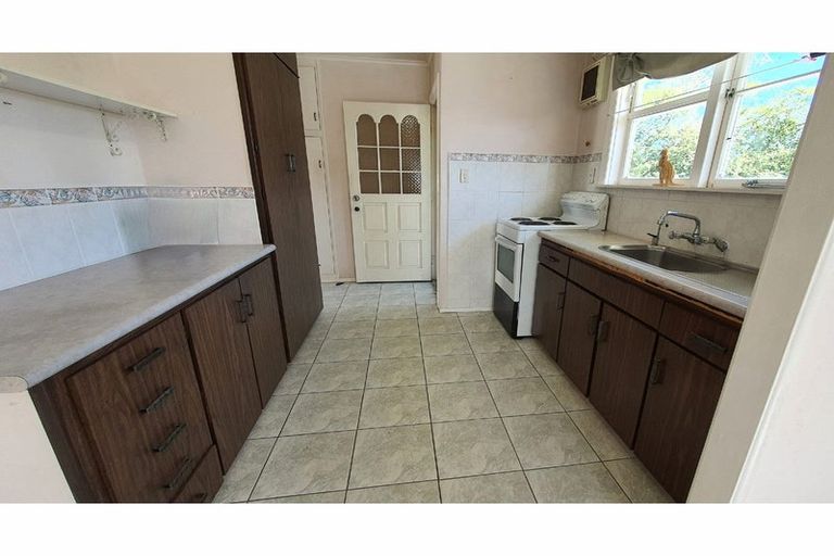 Photo of property in 62 Tawa Crescent, Manurewa, Auckland, 2102