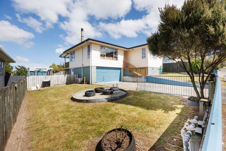 Photo of property in 10 Heatherlea Heights, Feilding, 4702