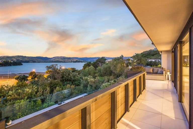 Photo of property in 26 Postgate Drive, Whitby, Porirua, 5024