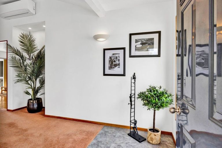 Photo of property in 25 Rimu Street, Inglewood, 4330