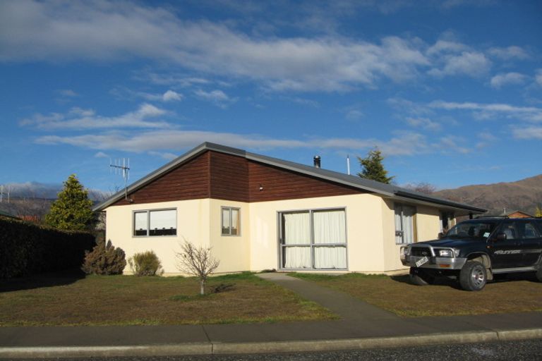Photo of property in 44a Mount Iron Drive, Wanaka, 9305